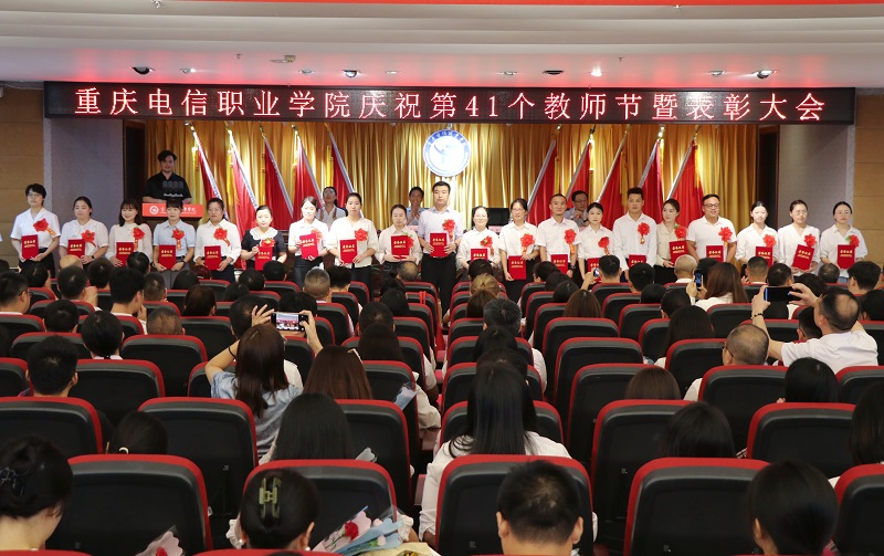 LANE_1758070445459080198.jpg 02.jpg